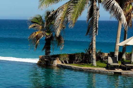 Piscinas sobre o mar