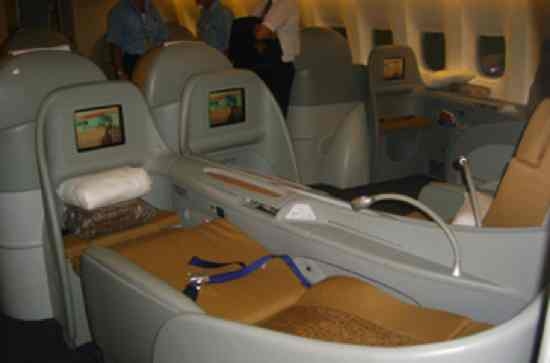 Primeira Classe no Boeing 777 da TAAG 